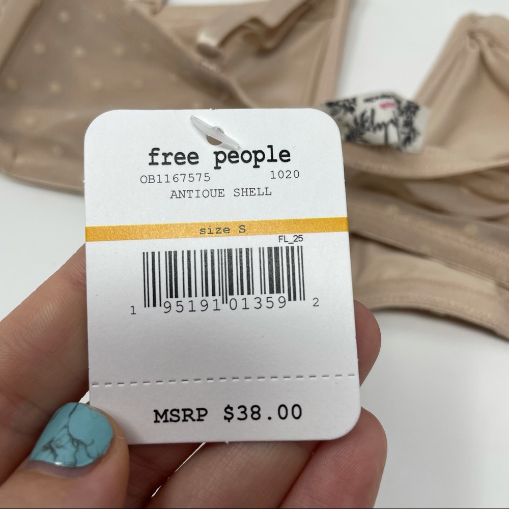 Free People Sierra Bandeau Antique Shell Small - Picture 10 of 12